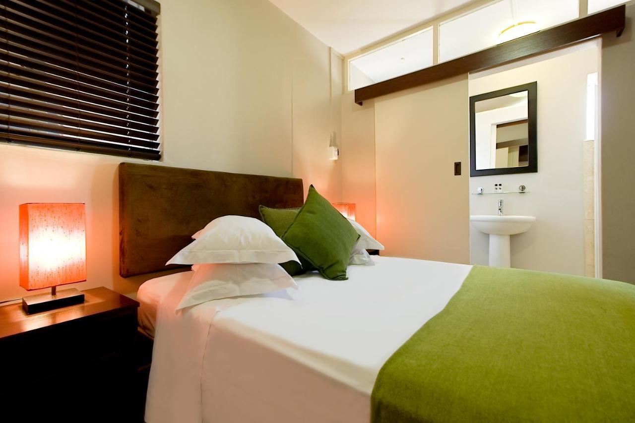 10 On Cape Self Catering Apartments Port Elizabeth Exterior foto