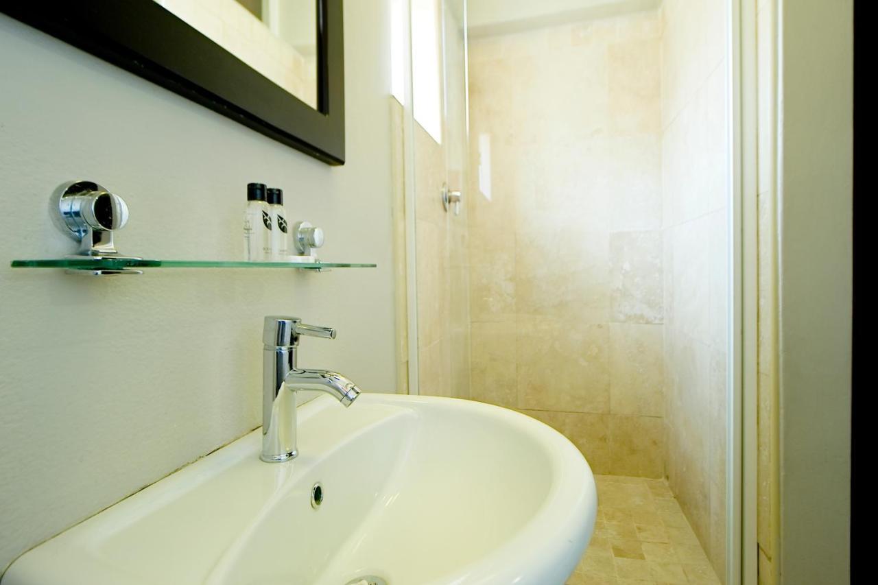 10 On Cape Self Catering Apartments Port Elizabeth Exterior foto